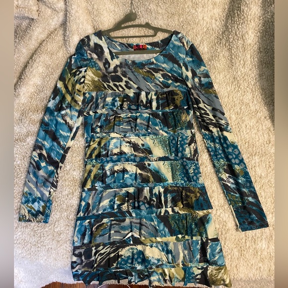 Isle Apparel Tiered Ruffle Cha Cha Dress - Picture 1 of 3